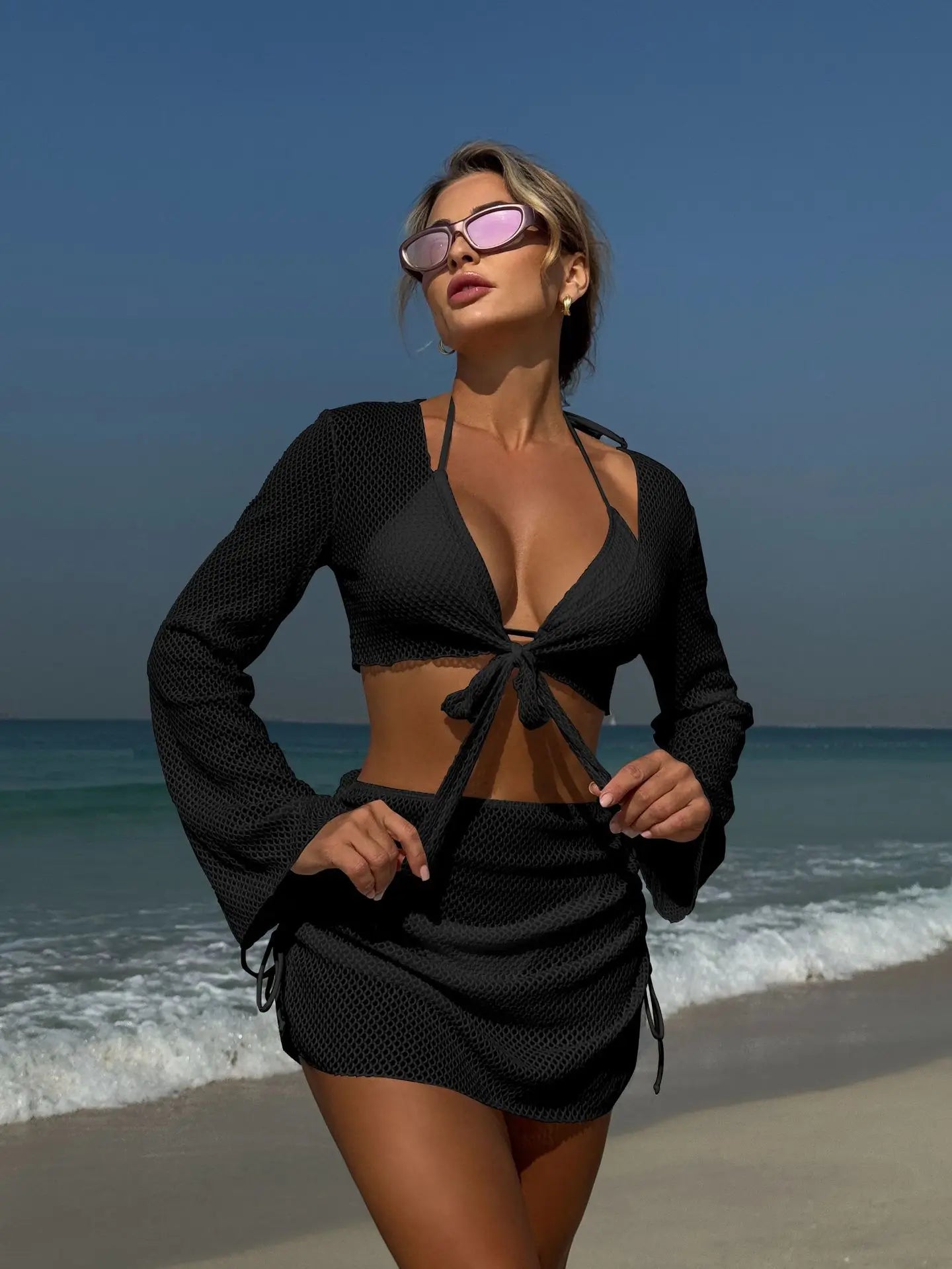 2025 new solid color summer new beach vacation style four-piece split swimsuit