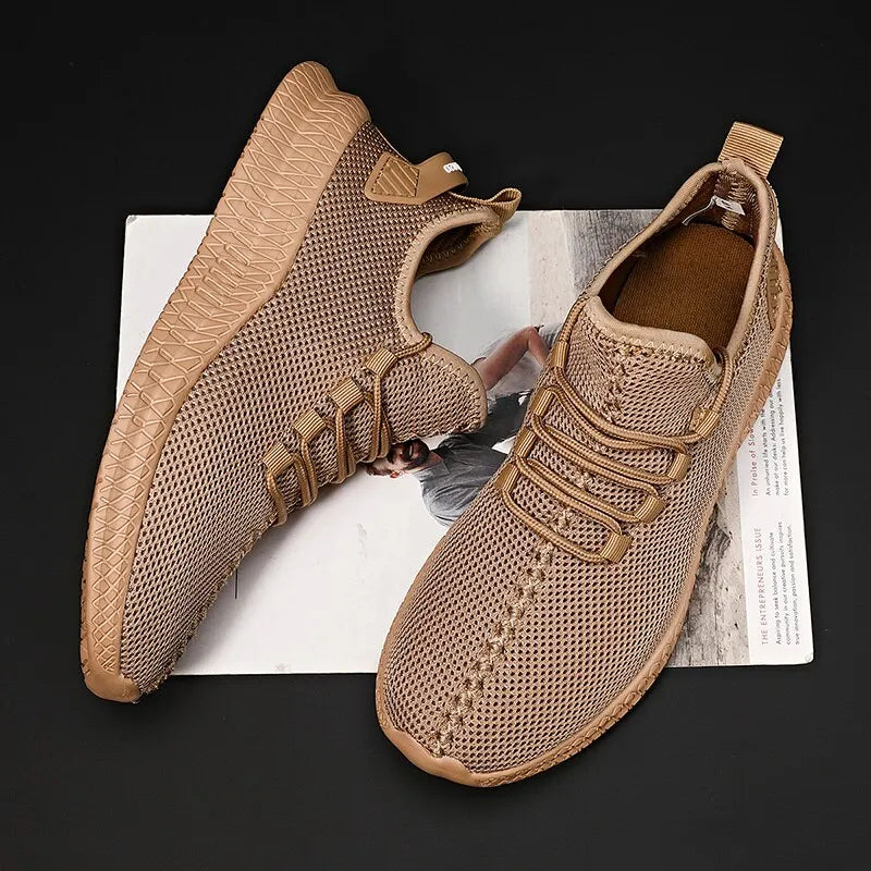 Breathable Mesh Men Shoes Trendy Lightweight Walking Flats Plus Size Male Tennis Sneakers Outdoor Running Fitness Shoes