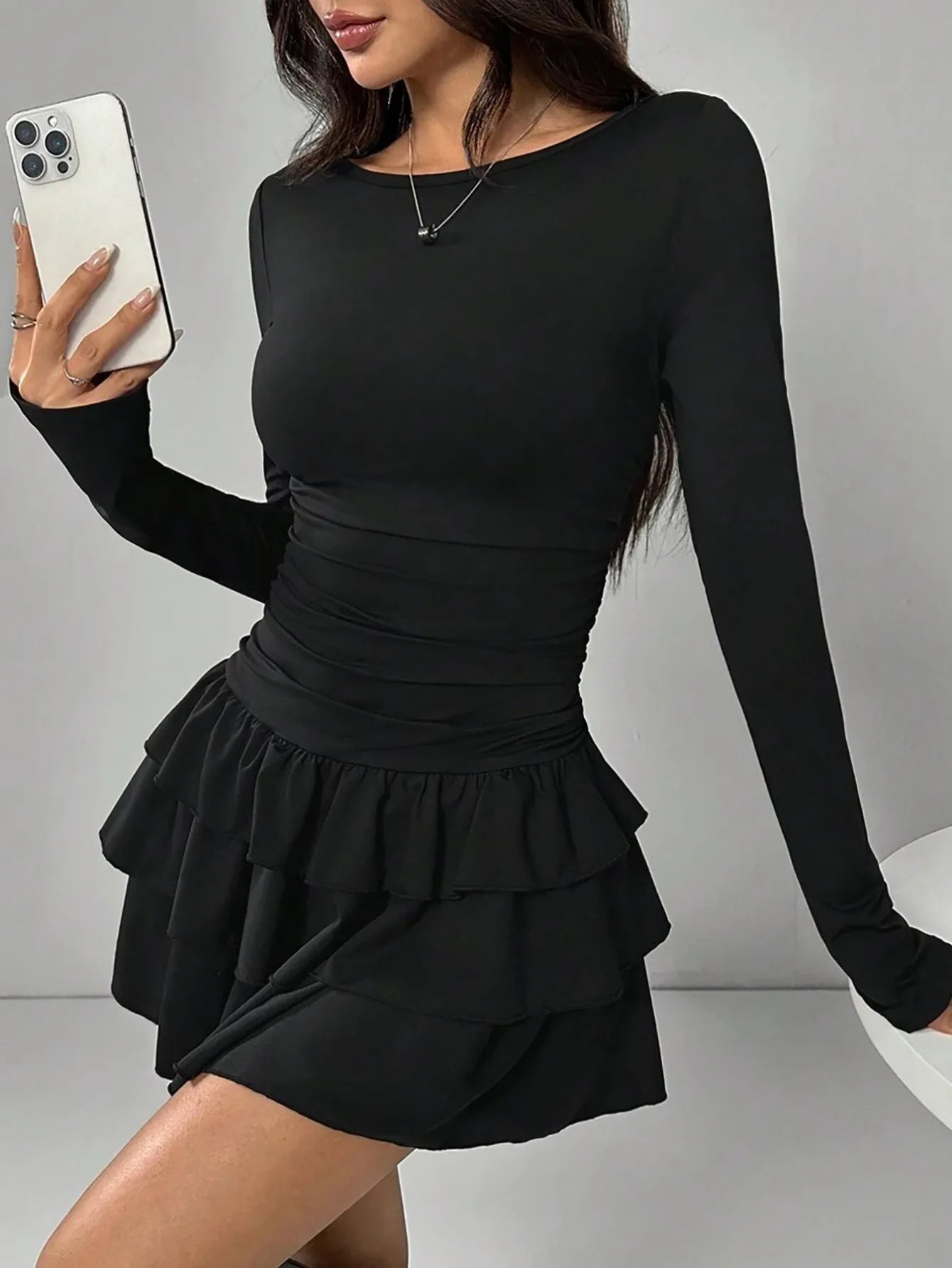 Temperament Dresses 2025 Woman Mini vestidos Simple Style Elegant French Bodycon Slim Pleated Fashion Long Sleeve Commuting Sexy