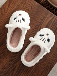 Winter furry slippers are cold and handsome cat half pack winter home warm slippers