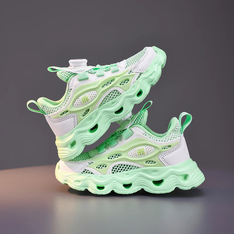 Hot Selling Autumn Mesh Refreshing Childrens Sports Shoes Breatha Stable Running Shoes Support and Foot Protection Casual Shoes