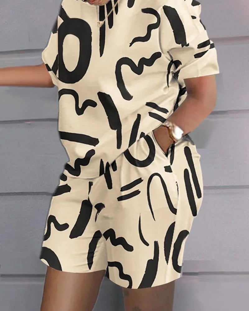 Women Print Two Piece Shorts Sets Matching Sets Short Sleeve T Shirts Pockets Elastic Waist Trousers Y2k Tops Suits Summer 2025