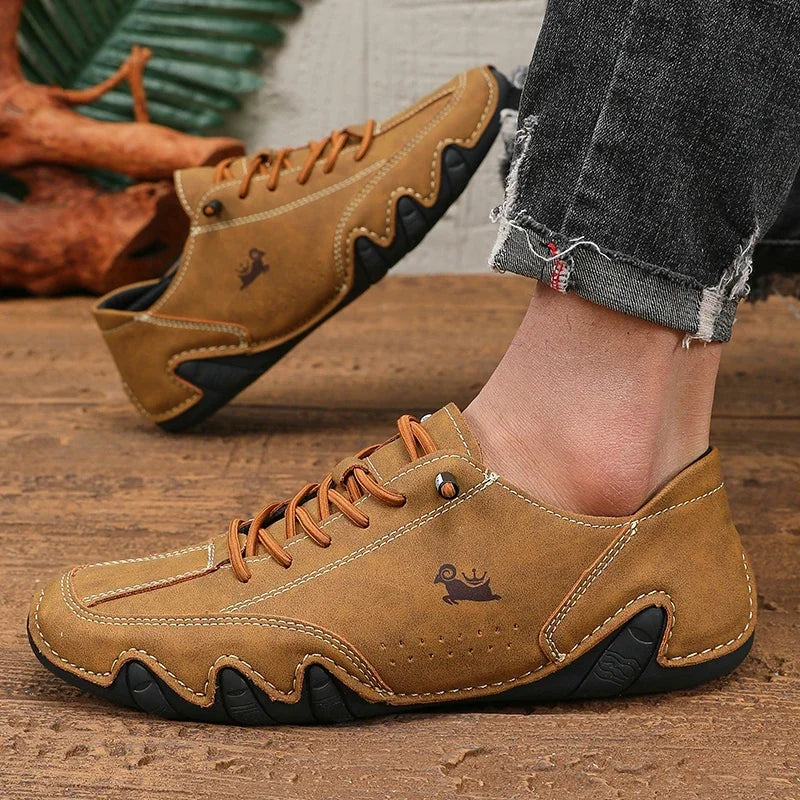 Durable Men's Running Shoes - Stylish High Top Design Women's Hiking Upper and Comfortable Rubber Sole Suitable for All Seasons
