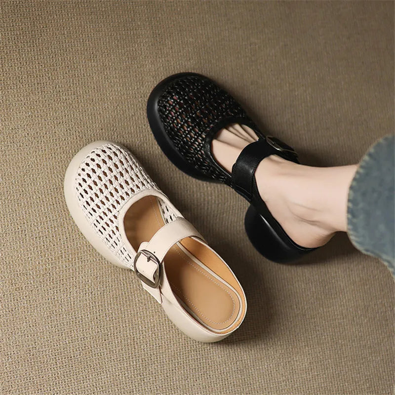 New Summer Slippers Cover Toe Slippers for Women Fashion Hollow Out Round Toe High Heels Ladies Shoes Chunky Heels Slippers
