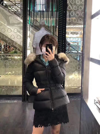 Fox big fur collar hooded Women's winter down jacket Classic model white duck down filling waist belt Slim short women's jacket