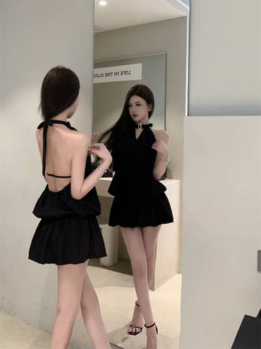 Y2K's new solid-color halter-neck backless dress is a sexy, elegant and slimming short skirt for women in summer
