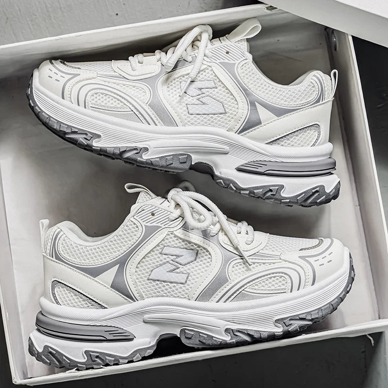 Sneakers, Men's Casual Sports Shoes, Suitable for Comfortable Wear All Year Round, with Lace-up Design, Low Top, Breathable