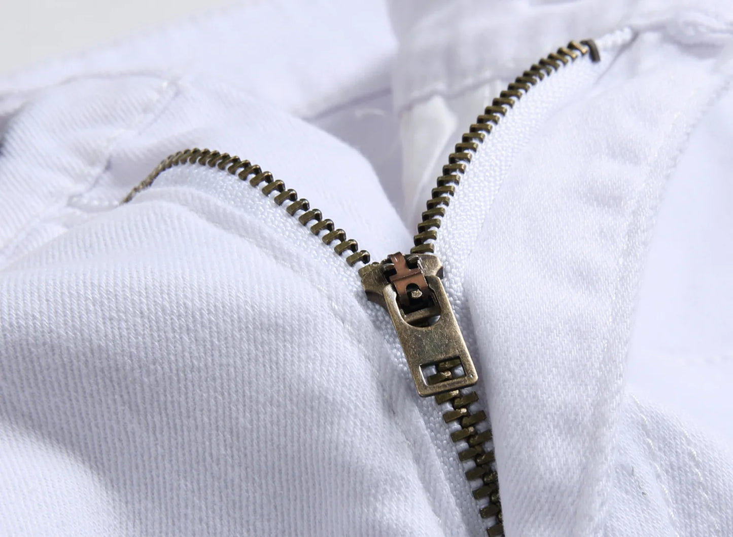 Punk Street Style Ripped Skinny Jeans Men Vintage Wash Solid Denim Trouser Mens Casual Slim Fit Pencil Denim Holes Pants 2024