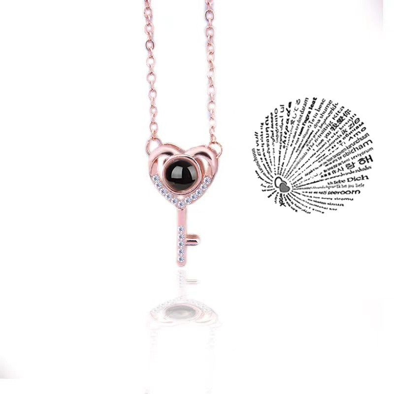 Projection Necklace 100 Languages I Love You Pendant Jewelry For Lover Girlfriend 2023 Trendy Couple Romantic Cute Accessories