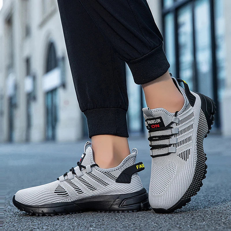New Men Summer Running Shoes Breathable Outdoor Sports Shoes Lightweight Sneakers for Men Comfortable Athletic Training Footwear