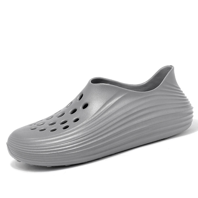 2025 Fashion single size gradient hole garden shoes outdoor beach casual shoes comfortable soft sole fashion sandals