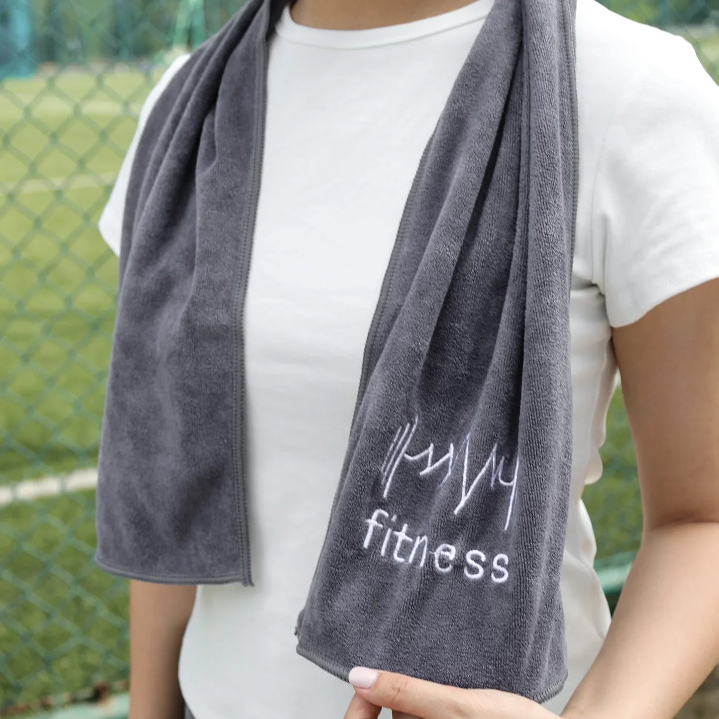 Sports Towel Men's and Women's Fitness Towel Sports Running Sweat Wipe Towels Swimming Gym Equipment Sweat Pad Towels Microfiber