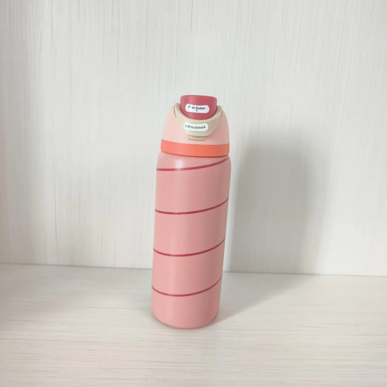 24oz Stainless Steel Insulated Cup with Straw Vacuum Thermos Mug for Coffee Iced Drinks Hot/Cold Double Wall Tumbler