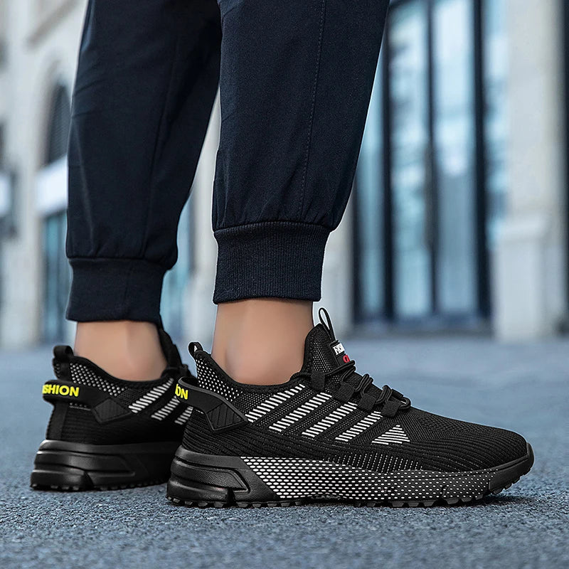 New Men Summer Running Shoes Breathable Outdoor Sports Shoes Lightweight Sneakers for Men Comfortable Athletic Training Footwear