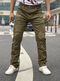 Fashionable Men's Jeans   Exquisite Embroidery   Patched And Mended Holes   Trendy And Versatile   Discounted And Free Shipping