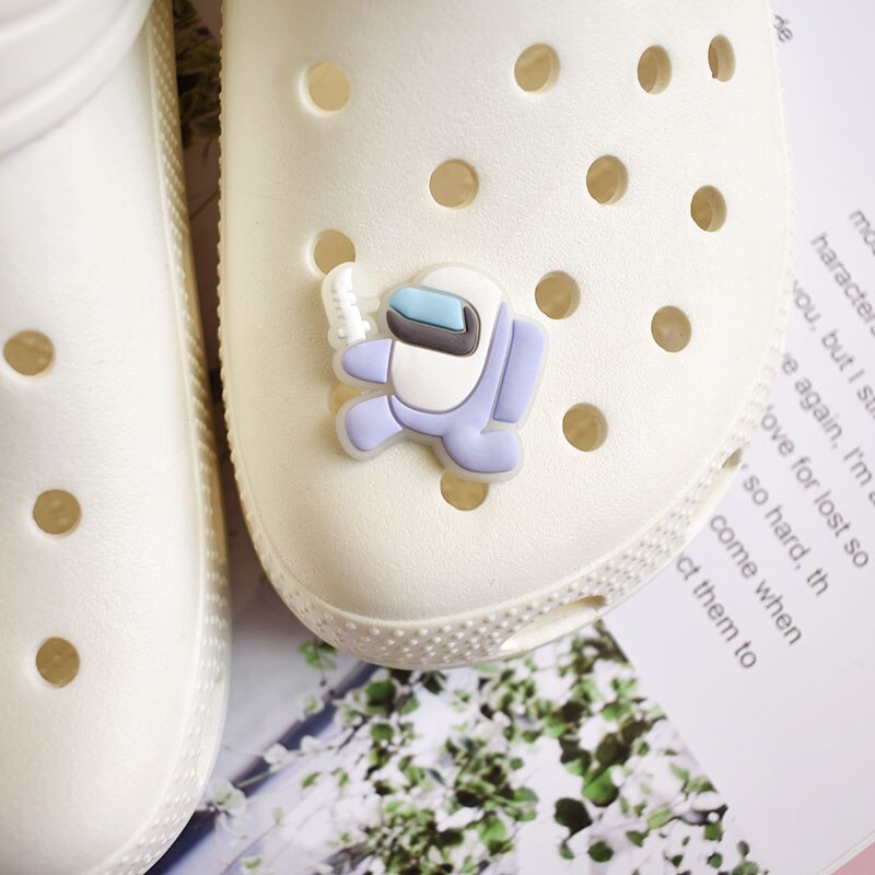 1pcs glowing game character PVC croc shoes charms funny cartoon Accessories jibz for croc clogs shoe Decorations man kids gifts
