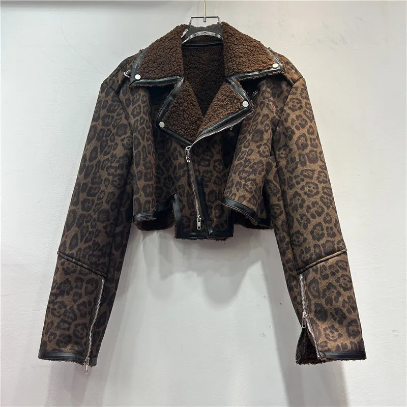 Winter Women Leopard Printed Lamb Wool Velvet Bomber Jacket Turn Down Collar Short Flocking Coat Spliced Parkas Cardigan Tops