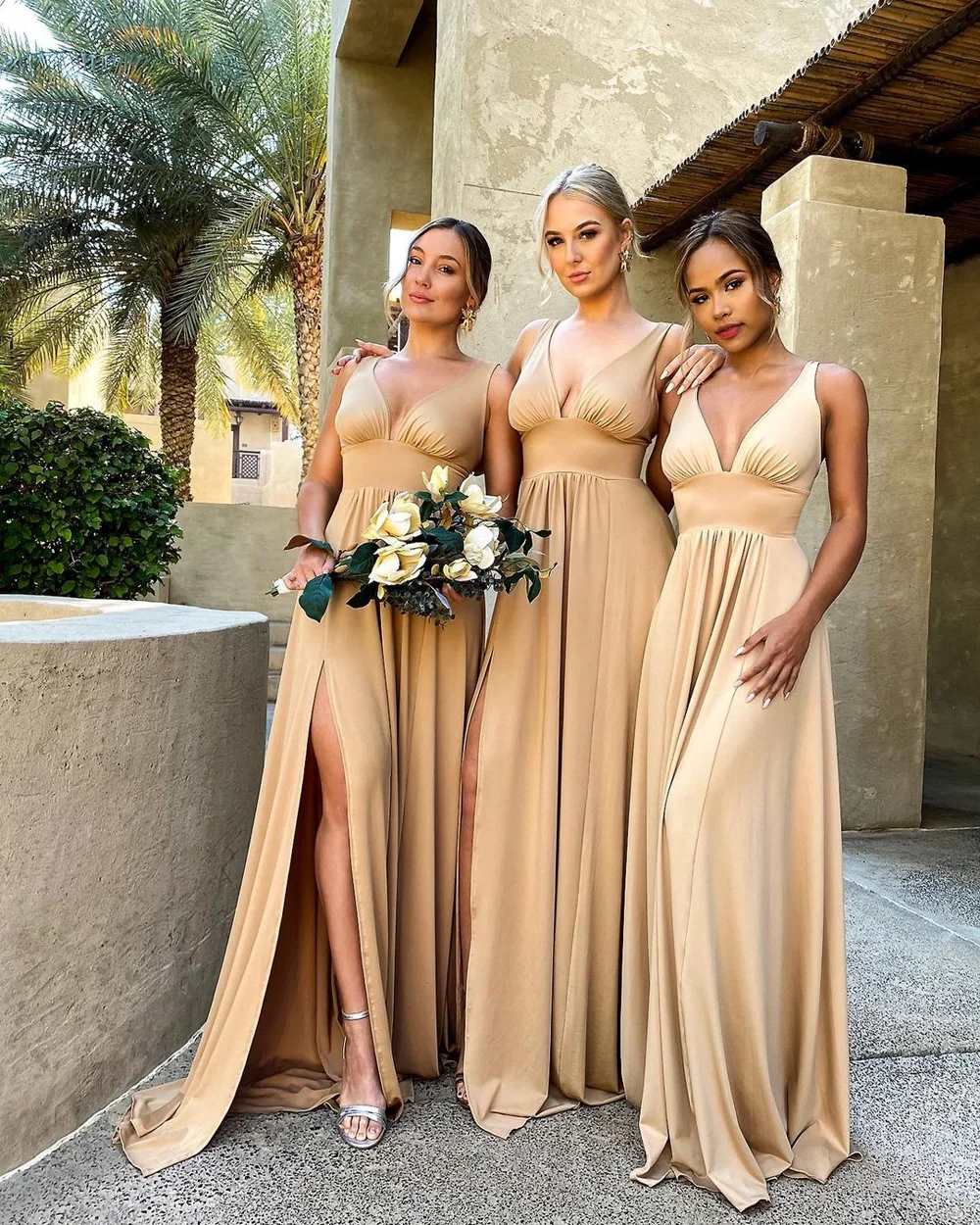 10 Colors Bridesmaid Dresses For Women 2023 Sister Group Sexy Split V Neck Backless Sleeveless Formal Wedding Evening Party Gown