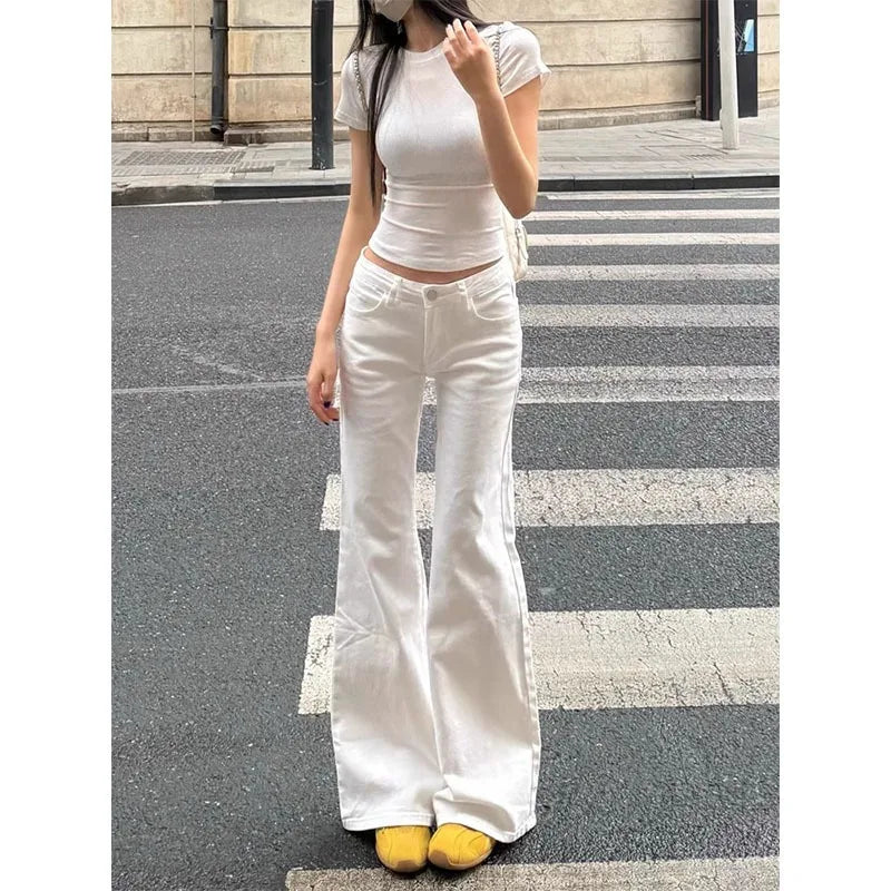 Fashionable White Low Waist Slightly Flared Jeans for Women, Fashionable and Versatile Casual Loose Wide-leg Bell-flop Pants