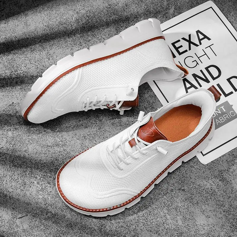 Summer large-sized wide-toe casual shoes with soft sole and anti-slip function for men, breathable Fly-Weave men's shoes