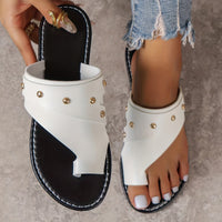 Stylish Studded Flat Sandals - Comfy Slip-On Shoes with Non-Slip Sole, Solid Color Toe Loop Design, Perfect for Summer Beach, Pool, and Outdoor Activities - Easy to Wear and Walk