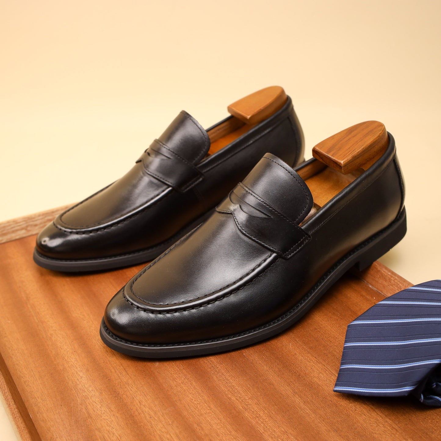 [Top Grain Leather Slip On Loafers] Men's Top Grain Cow Leather Upper Slip On Loafer Shoes, Comfy Non Slip Rubber Sole Casual Dress Shoes, Men's Footwear