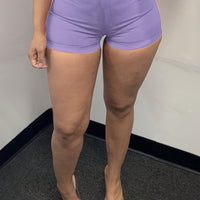 Chic High-Waist Stretch Denim Shorts with Pockets | Flattering Slim-Fit & Comfort Stretch | Casual Easy-Care Summer Essentials