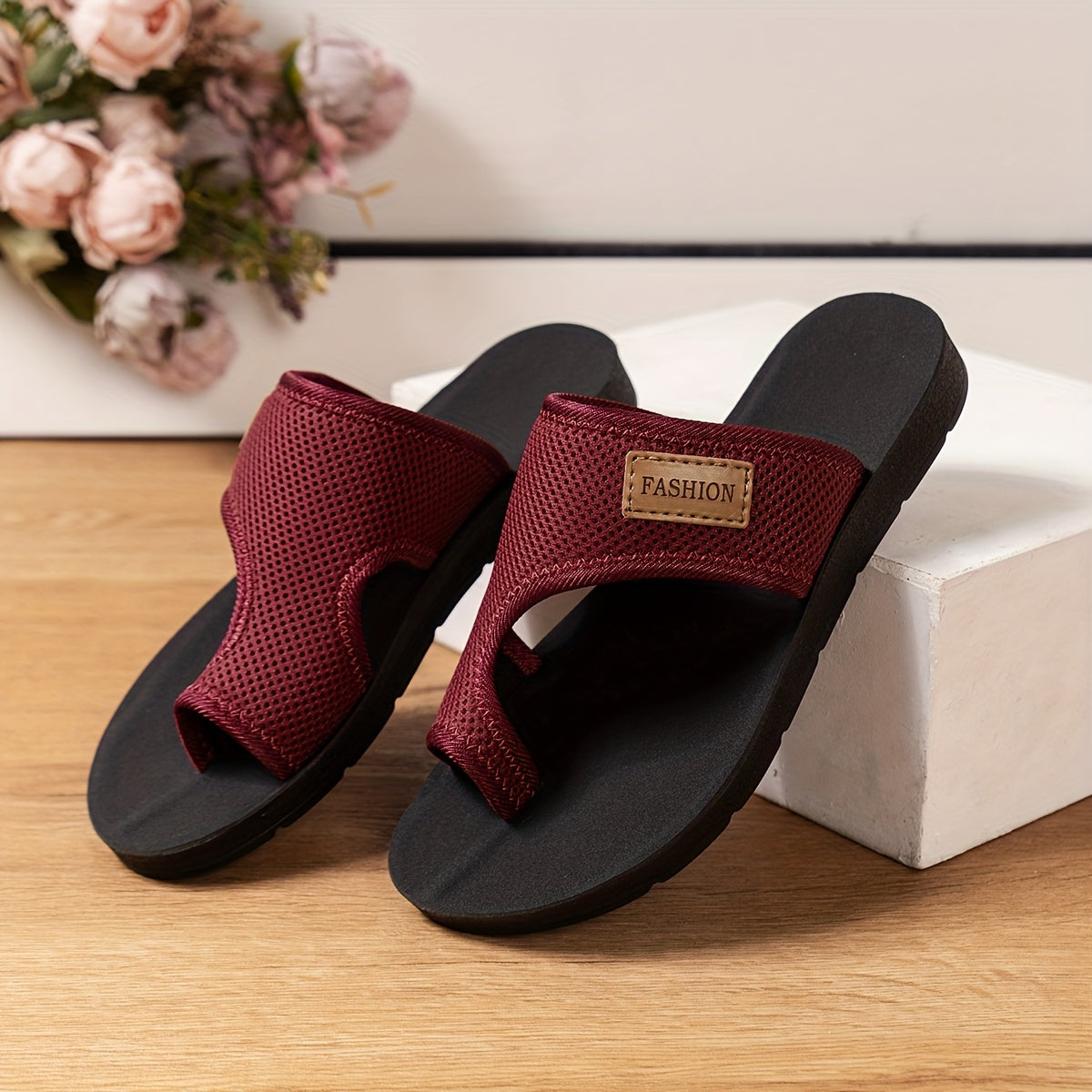 [Breathable Mesh Slippers] Comfortable Women's Breathable Mesh Flat Slippers - Solid Color Open Toe Slip-on Casual Travel Sandals - Non-Slip Durable Faux Sole, All-Season Fabric Inner, Synthetic Insole
