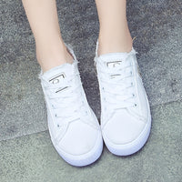 Women'S Casual Round Toe Solid Color Canvas Shoes, Small White, Flat Bottom, PVC Sole, Fabric Upper And Insole, Hand Wash, No Dry Clean, Spring, Autumn, All Season 2022