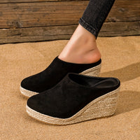 Chic Espadrille Wedge Sandals for Women - Comfortable Closed Toe Design, Easy Slip-On Access, Ideal for Casual Summer Wear & Stylish Outfits