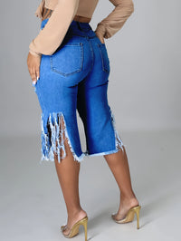 Trendy Women's Distressed Denim Shorts - Fringe Hem, Stylish, Comfortable for Casual Wear