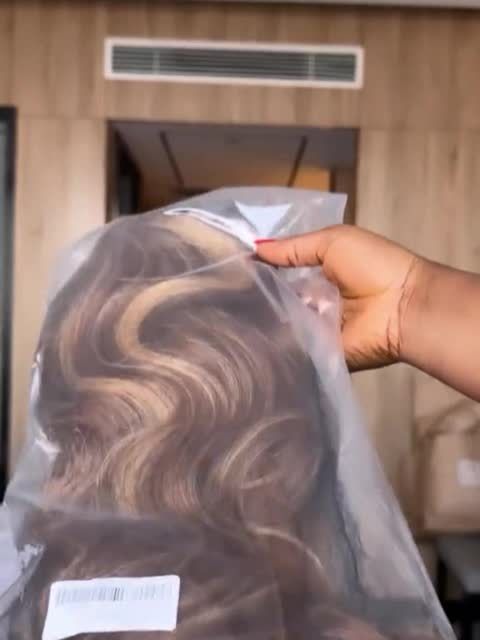 250% Density Ultra-Lush Honey Blonde Body Wave Wig - 13x6x1 T-Part Remy Human Hair with Pre-Plucked Natural Hairline & Baby Hair