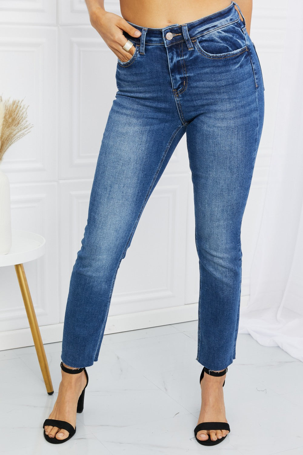 Vervet by Flying Monkey Full Size Raw Hem Cropped Jeans