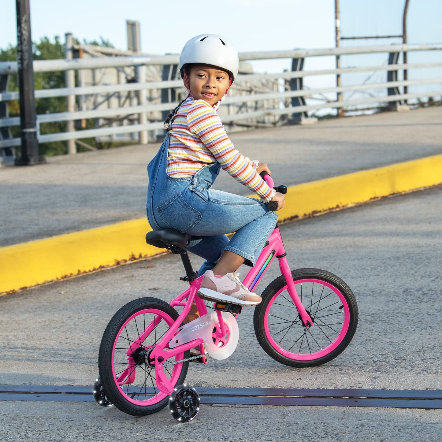 Jetson Light Rider M 16” Wheels Kids’ Light-up Unisex Bike, Ages 3+, Includes Light-up Frame and Light-up Training Wheels, Three Different Light Modes, Seven Color Options, Easily Adjustable Handlebar