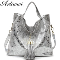 Arliwwi Brand New Quality Serpentine Grain Suede Cowhide Classical Designer Genuine Leather Handbags With Elegant Tassel GB01