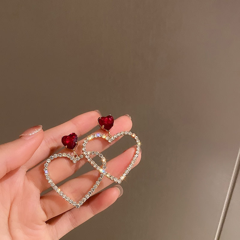 2023 Korean Fashion Jewelry Shining Rhinestone Hollow Heart Drop Earrings for Women Girls Vintage Red Crystal Earrings