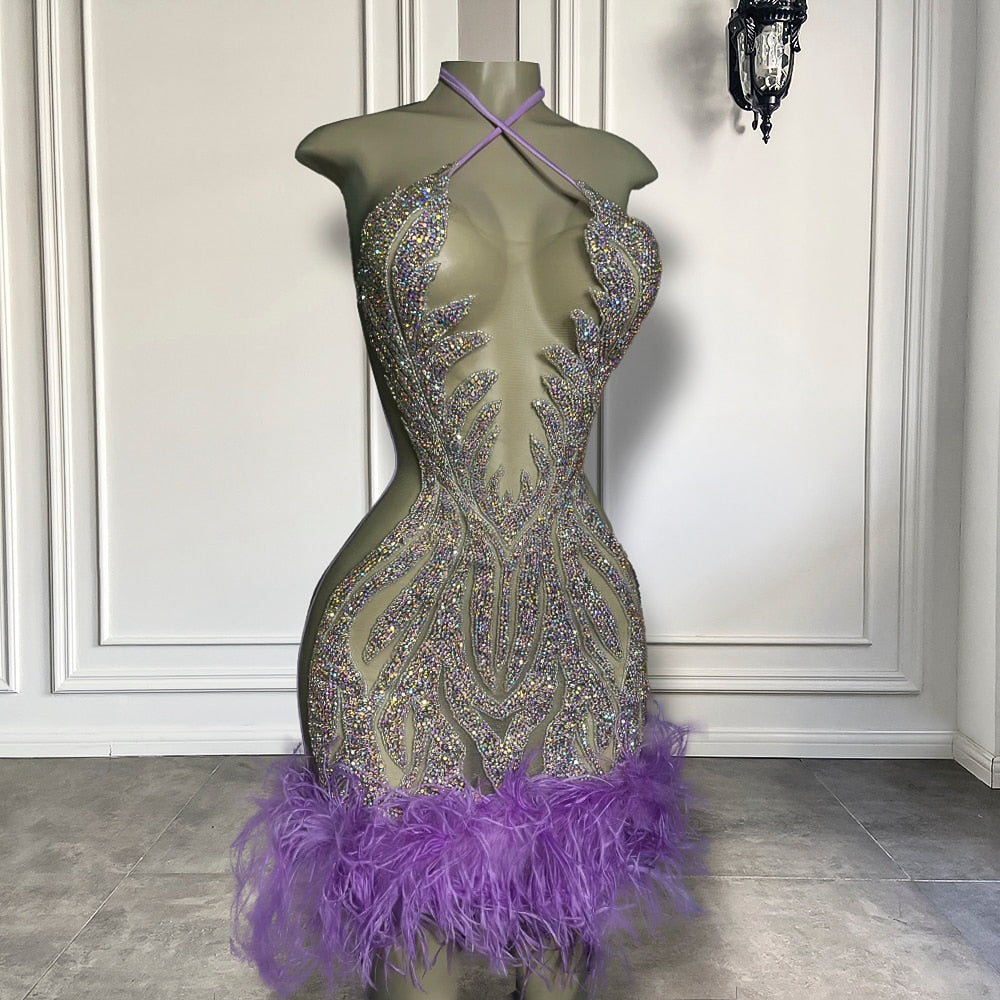 Sparkly Black Girls Short Prom Dresses 2023 Halter Sleeveless Luxury Beaded Lavender Feather Women Cocktail Gowns