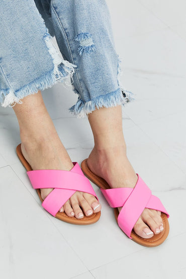 WILD DIVA Crisscross Slippers