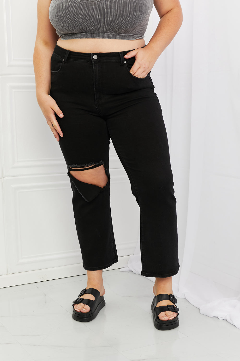 RISEN Full Size Yasmin Relaxed Distressed Jeans